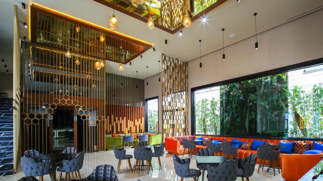 תאזה Oriental Palace By Agora Complex מראה חיצוני תמונה
